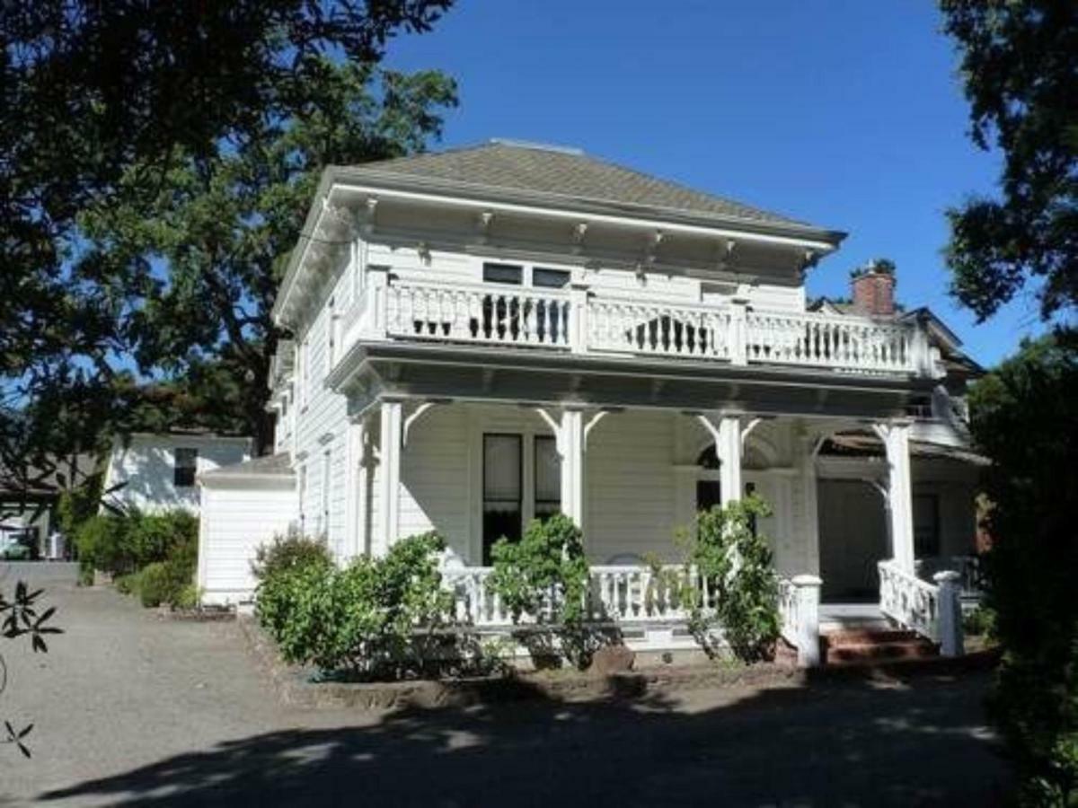 Inn At Salvestrin St. Helena Ngoại thất bức ảnh